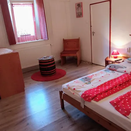 Szelíd Tisza Vályog Nyaraló